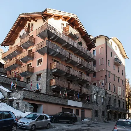 Limone Palace Отель Лимоне-Пьемонте