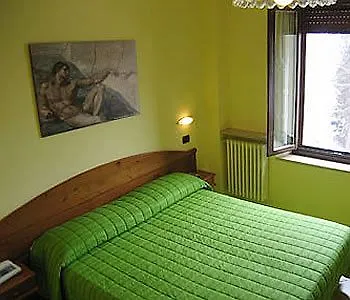 Limone Palace