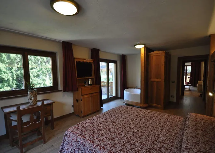 Hotel Limone Palace 4*